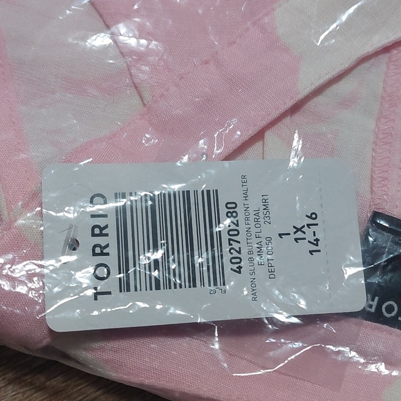 Torrid Rayon Pink Floral Front Halter Top - Size 1X NWT - Picture 4 of 6
